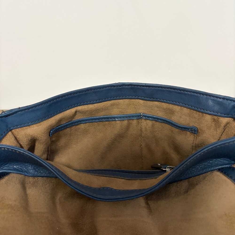 Liz Claiborne Slouchy Shoulder Bag Blue Soft Pebbled Leather Vintage Y2K - Picture 12 of 16